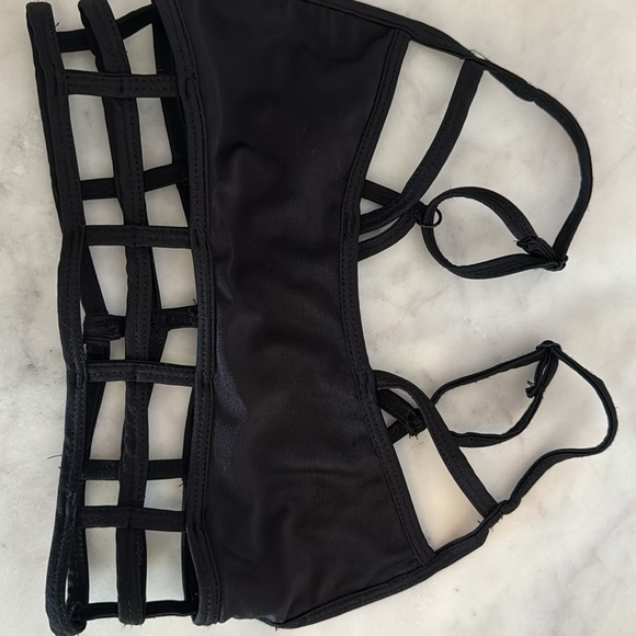 SABO Skirt black caged bra. - Picture 2 of 5